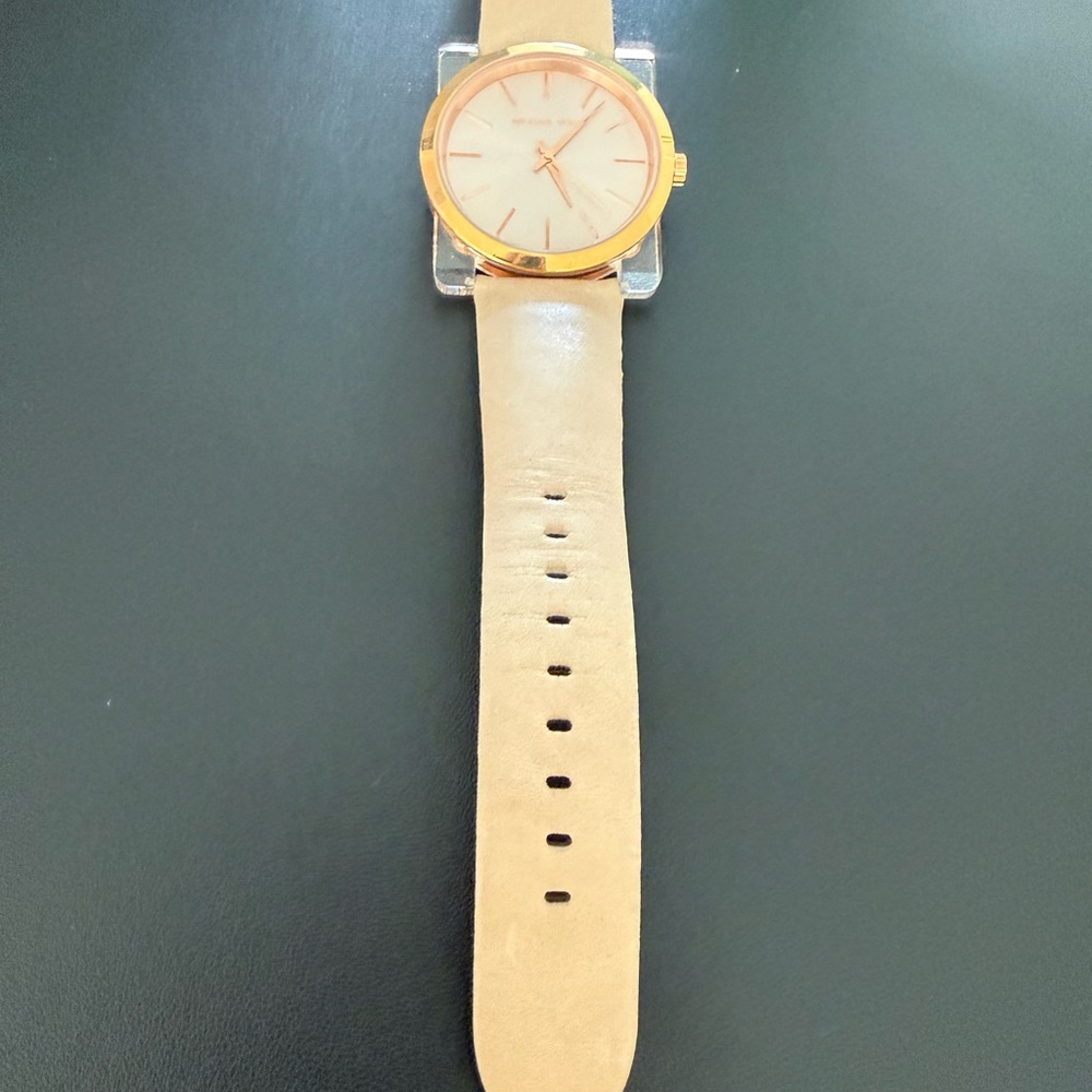 Michael Kors Gold Case Beige Leather Strap Women’s Watch
